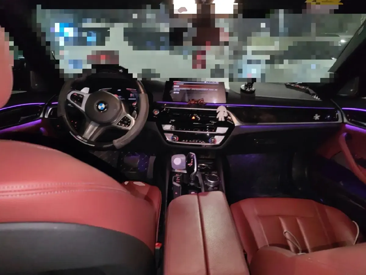 2020 BMW 5 Series 2.0T 252HP L4 8AT,autocango,china used car exporter,china ev exporter,chinese used car exporter,chinese used ev exporter