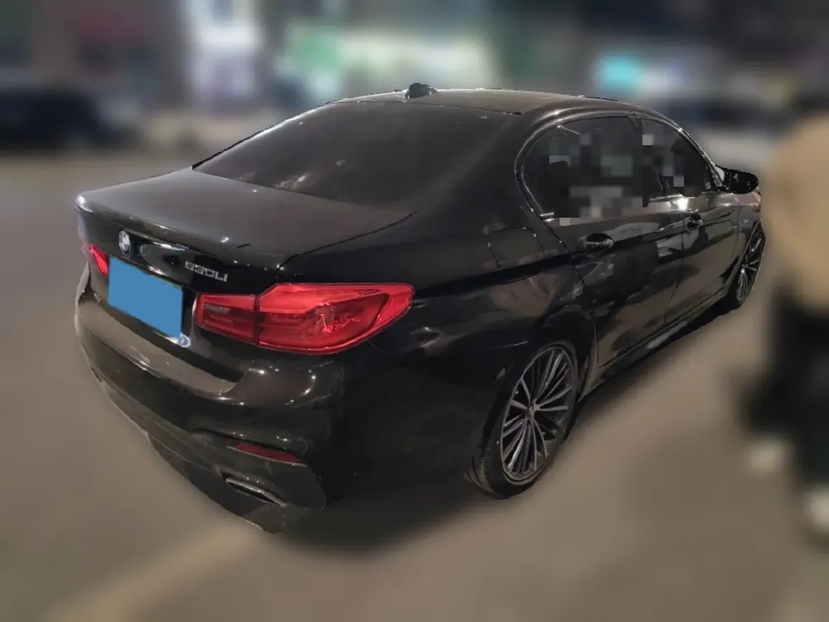 2020 BMW 5 Series 2.0T 252HP L4 8AT,autocango,china used car exporter,china ev exporter,chinese used car exporter,chinese used ev exporter