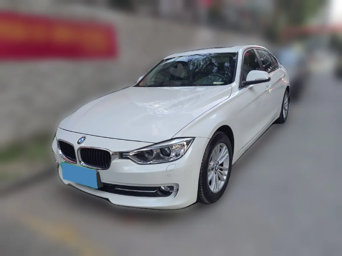 2015 BMW 3 Series 2.0T 184HP L4 8AT,autocango,china used car exporter,china ev exporter,chinese used car exporter,chinese used ev exporter