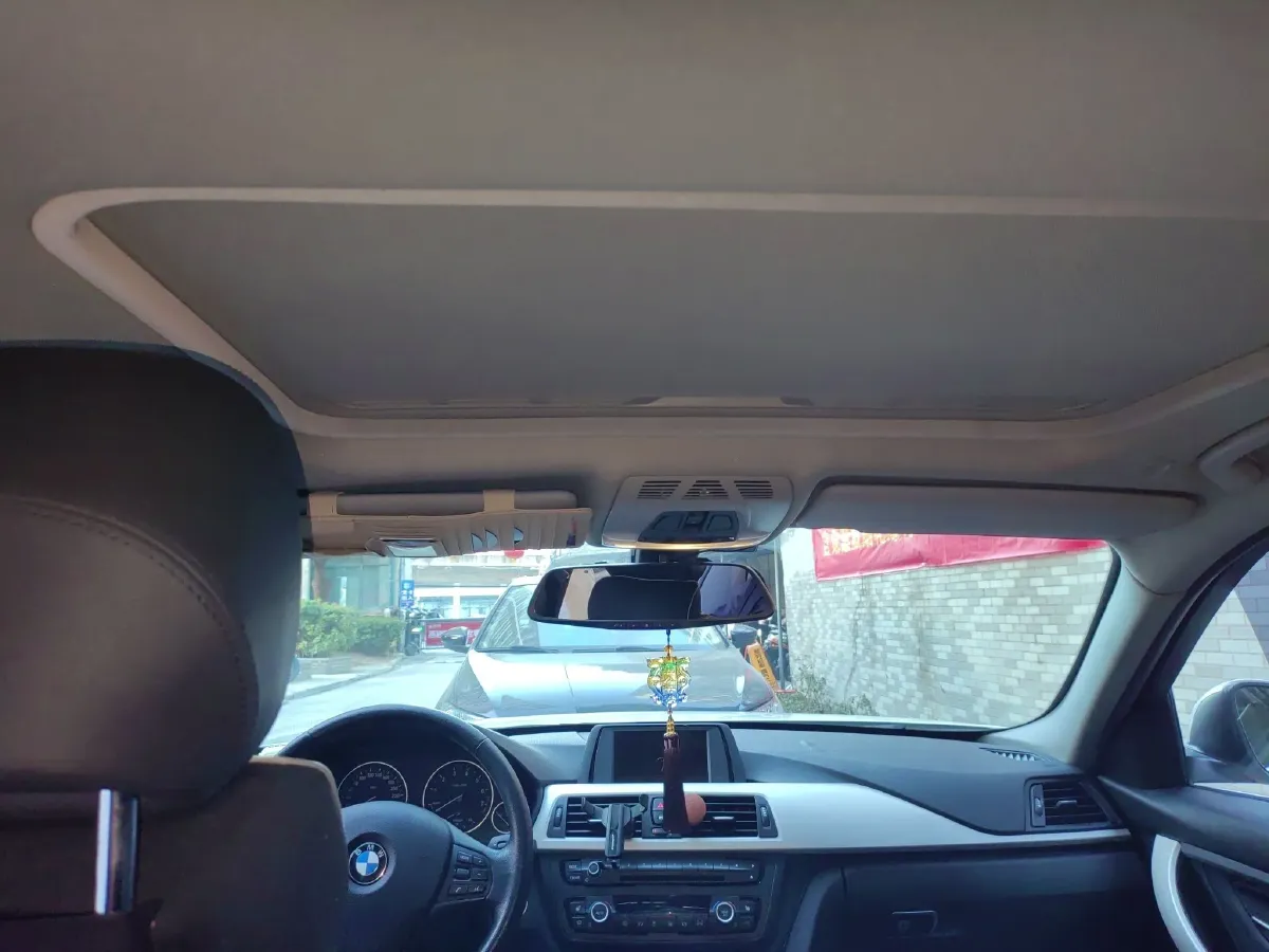 2015 BMW 3 Series 2.0T 184HP L4 8AT,autocango,china used car exporter,china ev exporter,chinese used car exporter,chinese used ev exporter