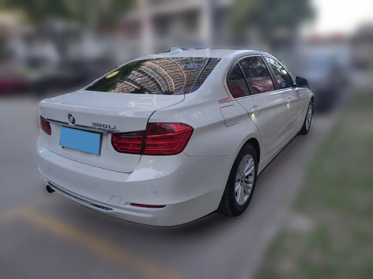 2015 BMW 3 Series 2.0T 184HP L4 8AT,autocango,china used car exporter,china ev exporter,chinese used car exporter,chinese used ev exporter