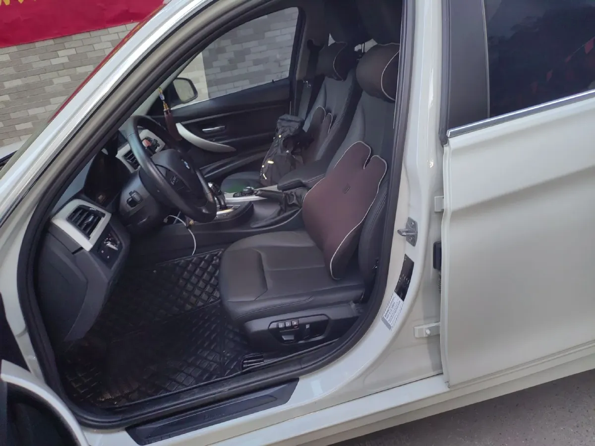 2015 BMW 3 Series 2.0T 184HP L4 8AT,autocango,china used car exporter,china ev exporter,chinese used car exporter,chinese used ev exporter