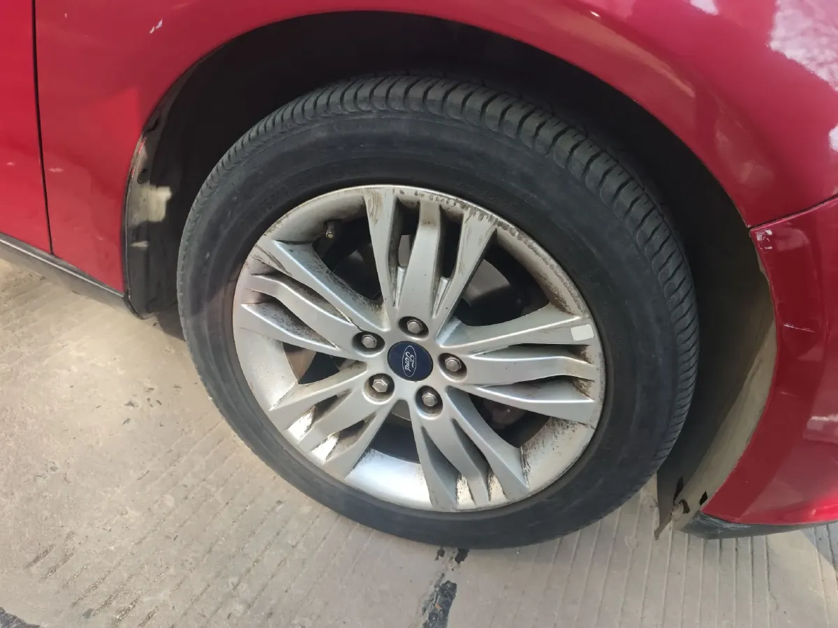 2012 Ford Focus 1.6L 125HP L4 6DCT,autocango,china used car exporter,china ev exporter,chinese used car exporter,chinese used ev exporter