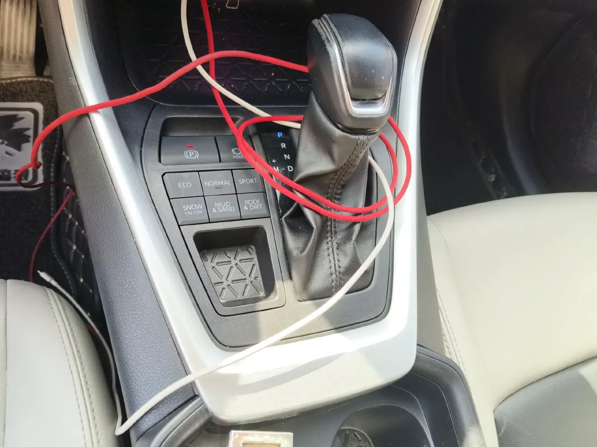 2022 Toyota Wildlander 2.0L 171HP L4 CVT,autocango,china used car exporter,china ev exporter,chinese used car exporter,chinese used ev exporter