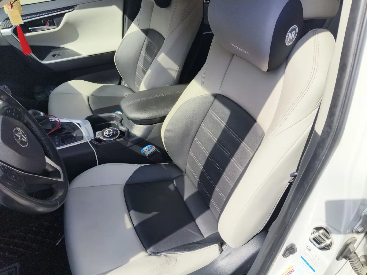 2022 Toyota Wildlander 2.0L 171HP L4 CVT,autocango,china used car exporter,china ev exporter,chinese used car exporter,chinese used ev exporter