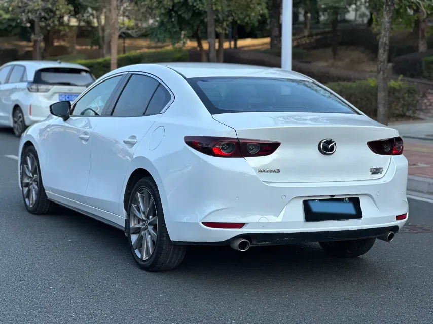 2020 Mazda 3 Axela 2.0L 158HP L4 6AT,autocango,china used car exporter,china ev exporter,chinese used car exporter,chinese used ev exporter