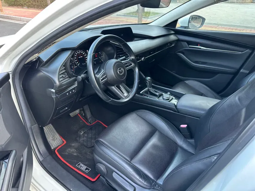 2020 Mazda 3 Axela 2.0L 158HP L4 6AT,autocango,china used car exporter,china ev exporter,chinese used car exporter,chinese used ev exporter