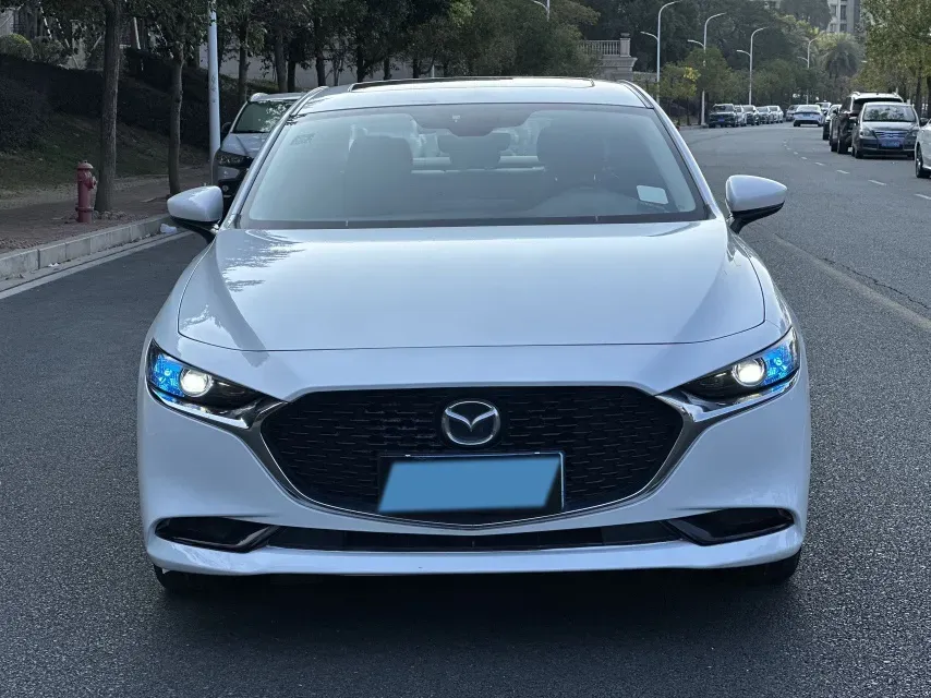 2020 Mazda 3 Axela 2.0L 158HP L4 6AT,autocango,china used car exporter,china ev exporter,chinese used car exporter,chinese used ev exporter