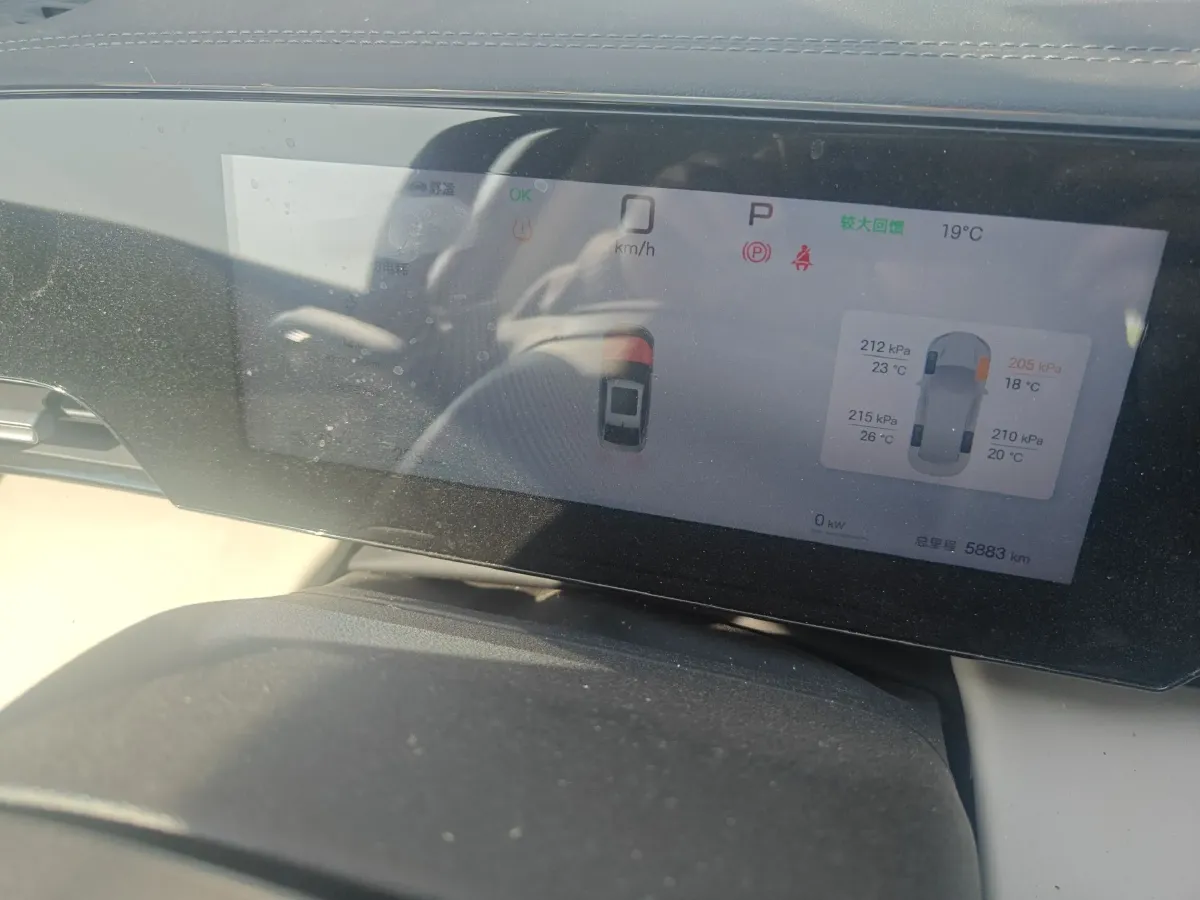 2025 BYD QinL BEV,autocango,china used car exporter,china ev exporter,chinese used car exporter,chinese used ev exporter