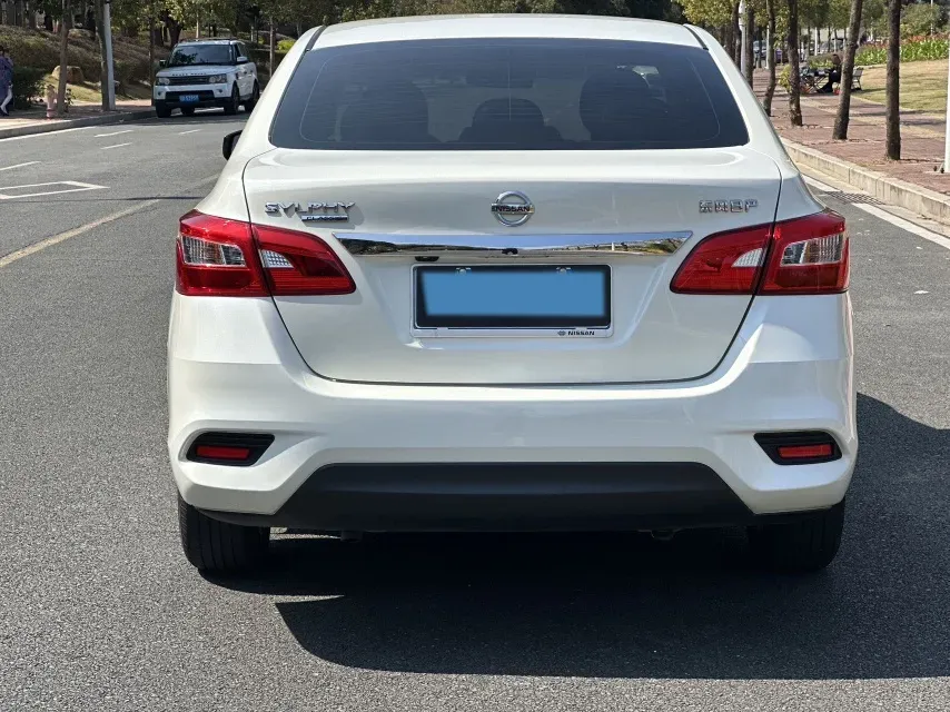 2022 Nissan Sylphy 1.6L 122HP L4 CVT,autocango,china used car exporter,china ev exporter,chinese used car exporter,chinese used ev exporter