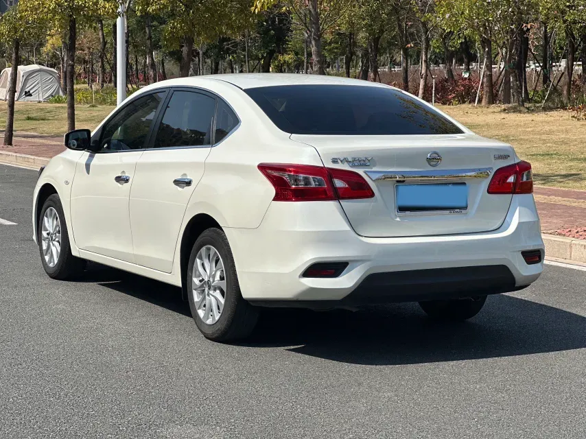 2022 Nissan Sylphy 1.6L 122HP L4 CVT,autocango,china used car exporter,china ev exporter,chinese used car exporter,chinese used ev exporter