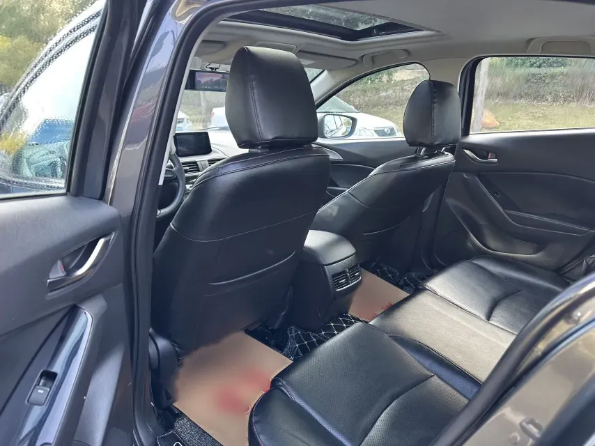 2017 Mazda 3 Axela 1.5L 117HP L4 6AT,autocango,china used car exporter,china ev exporter,chinese used car exporter,chinese used ev exporter