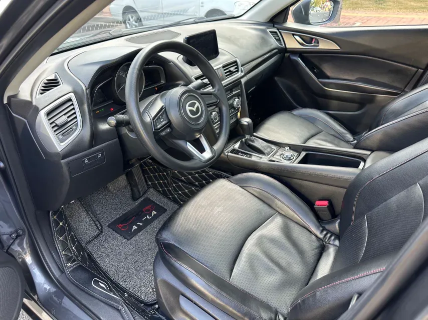 2017 Mazda 3 Axela 1.5L 117HP L4 6AT,autocango,china used car exporter,china ev exporter,chinese used car exporter,chinese used ev exporter