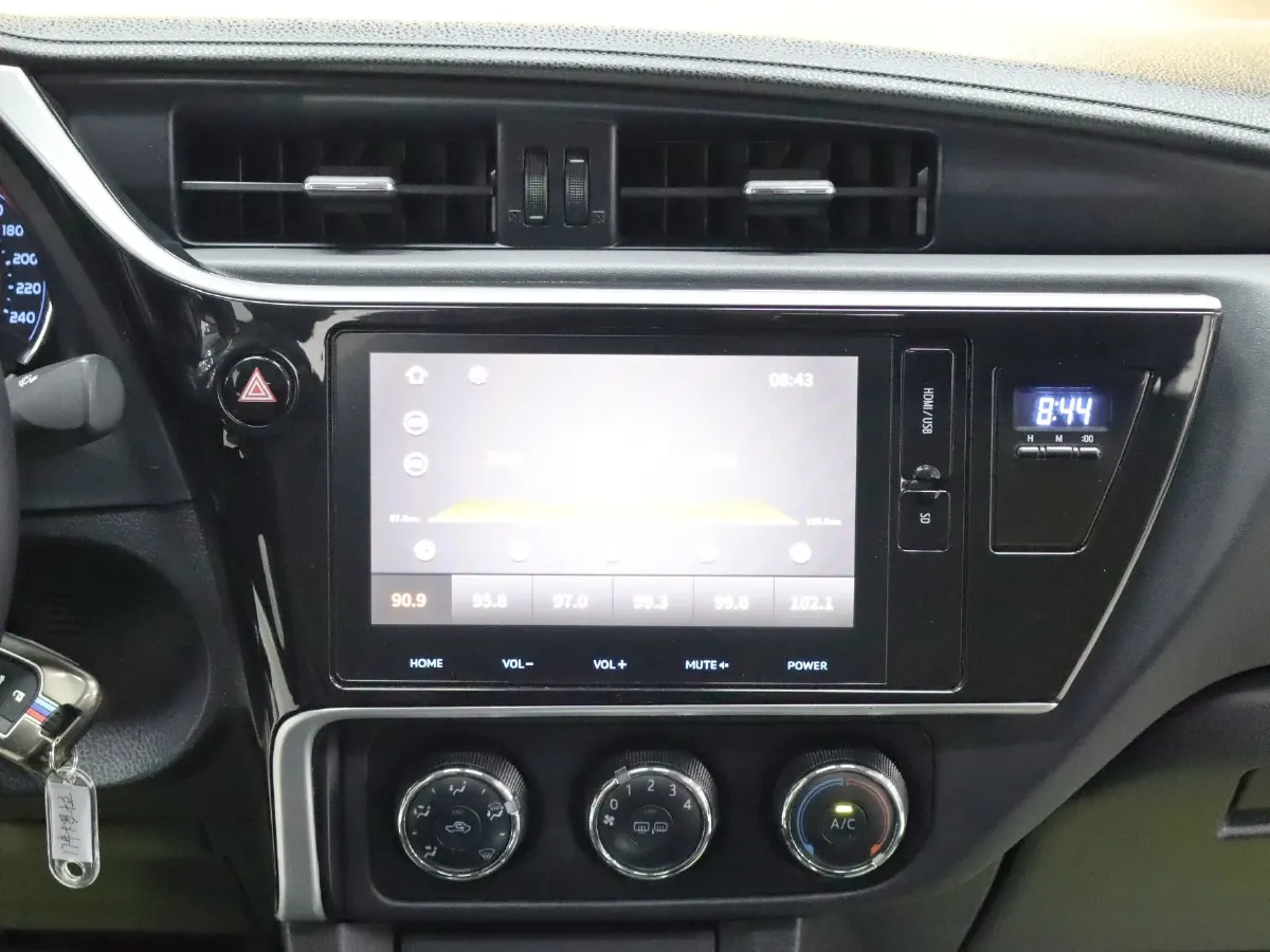 2017 Toyota Corolla 1.2T 116HP L4 CVT,autocango,china used car exporter,china ev exporter,chinese used car exporter,chinese used ev exporter