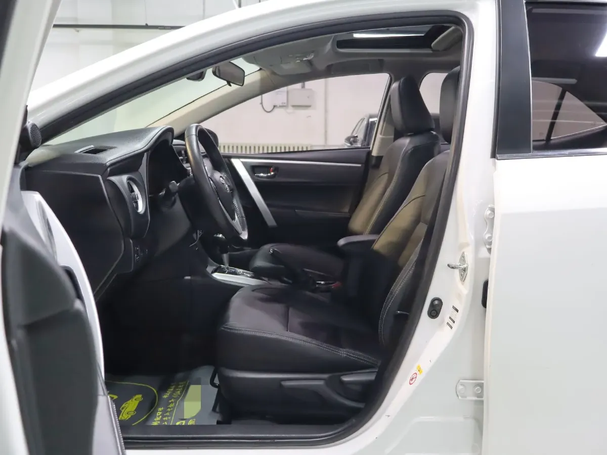 2017 Toyota Corolla 1.2T 116HP L4 CVT,autocango,china used car exporter,china ev exporter,chinese used car exporter,chinese used ev exporter