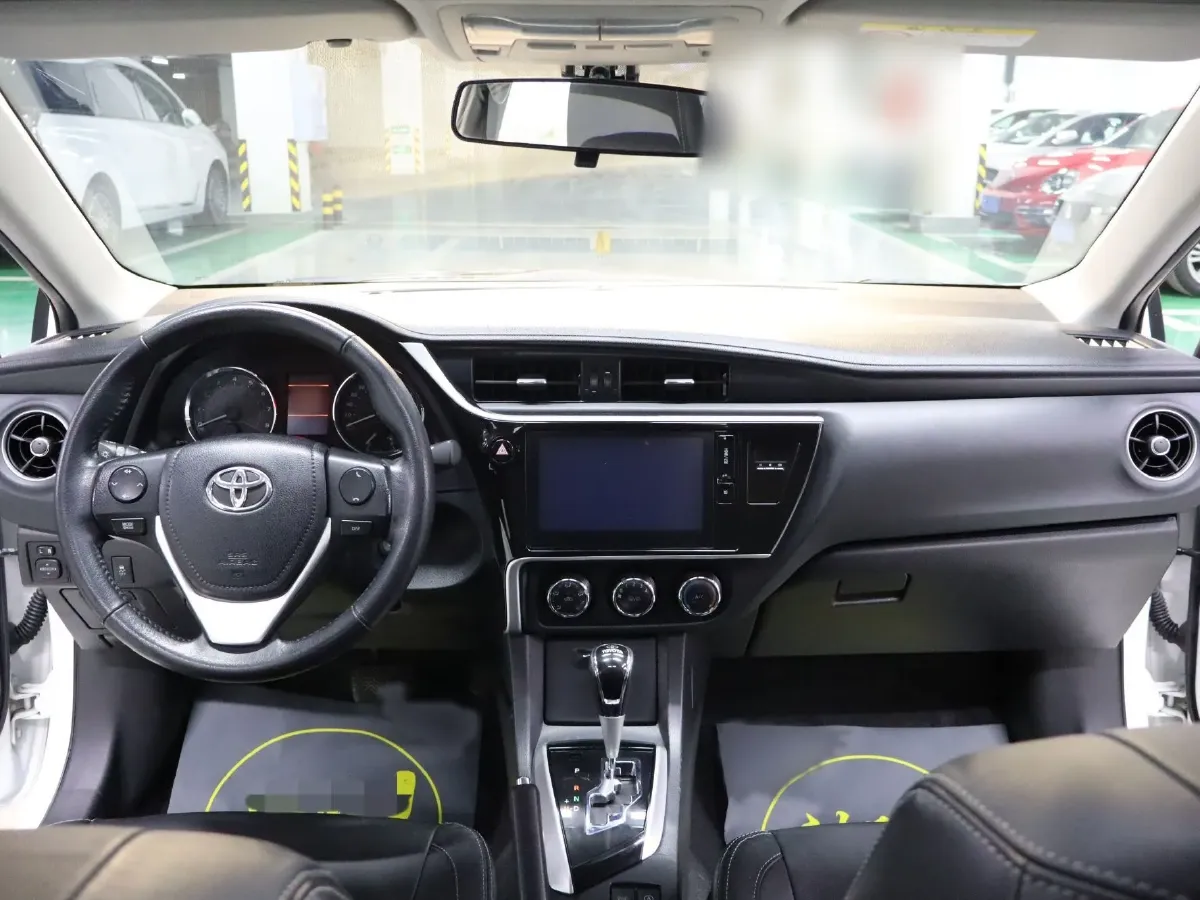 2017 Toyota Corolla 1.2T 116HP L4 CVT,autocango,china used car exporter,china ev exporter,chinese used car exporter,chinese used ev exporter