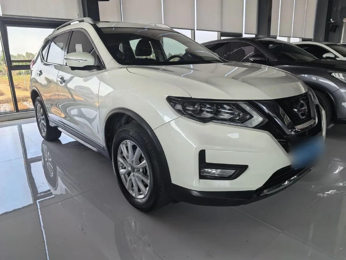 2020 Nissan X-Trail 2.0L 154HP L4 CVT,autocango,china used car exporter,china ev exporter,chinese used car exporter,chinese used ev exporter
