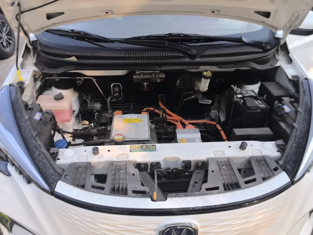 2022 ChangAn BenBen E-Star BEV 32.2KWH,autocango,china used car exporter,china ev exporter,chinese used car exporter,chinese used ev exporter