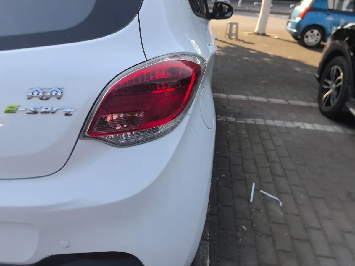 2022 ChangAn BenBen E-Star BEV 32.2KWH,autocango,china used car exporter,china ev exporter,chinese used car exporter,chinese used ev exporter