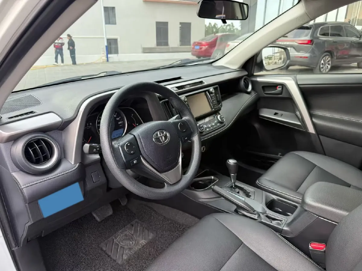 2016 Toyota RAV4 2.0L 151HP L4 CVT,autocango,china used car exporter,china ev exporter,chinese used car exporter,chinese used ev exporter