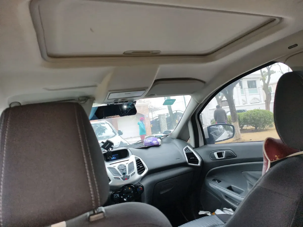 2013 Ford EcoSport 1.0T 125HP L3 5MT,autocango,china used car exporter,china ev exporter,chinese used car exporter,chinese used ev exporter