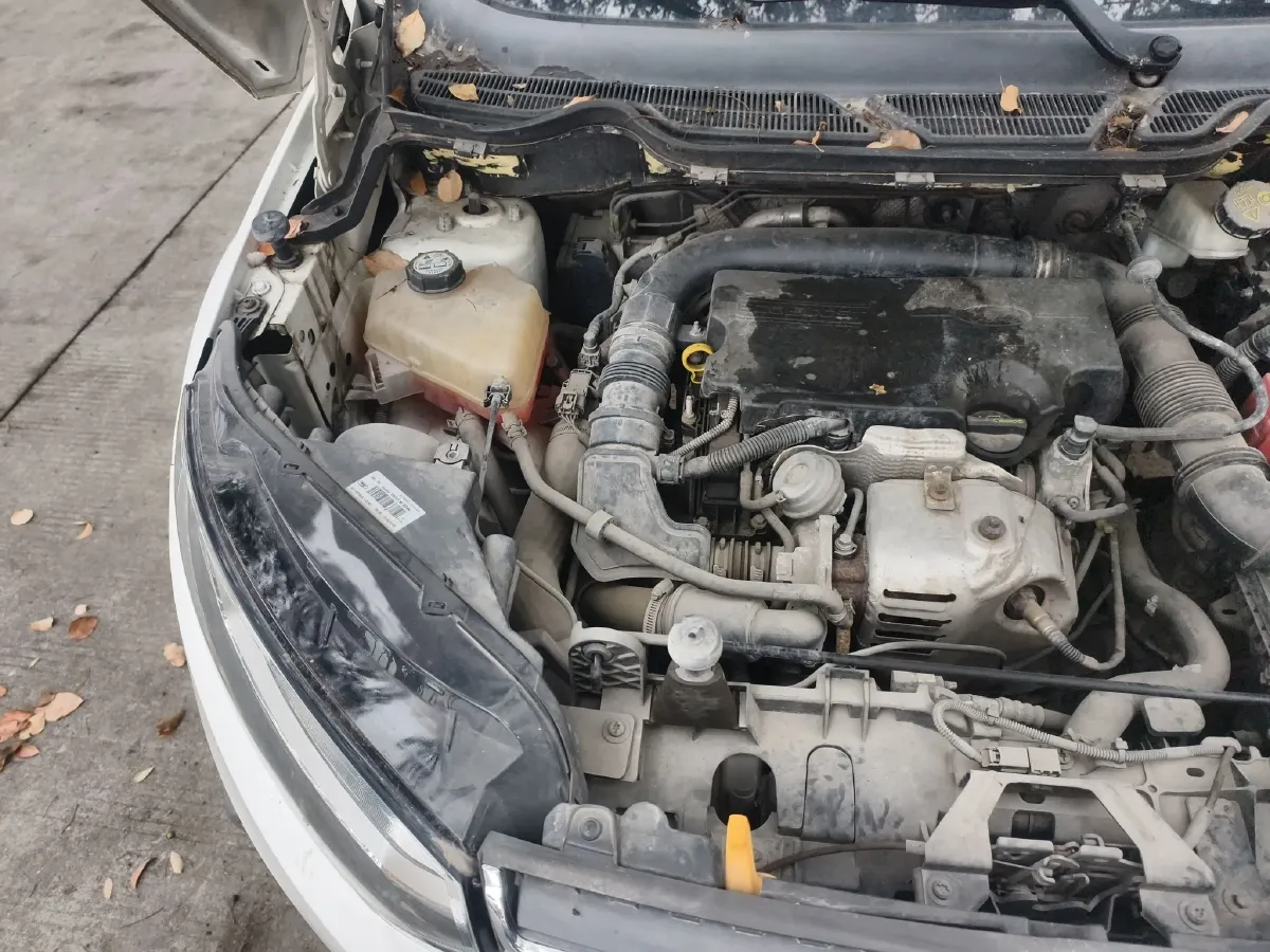 2013 Ford EcoSport 1.0T 125HP L3 5MT,autocango,china used car exporter,china ev exporter,chinese used car exporter,chinese used ev exporter