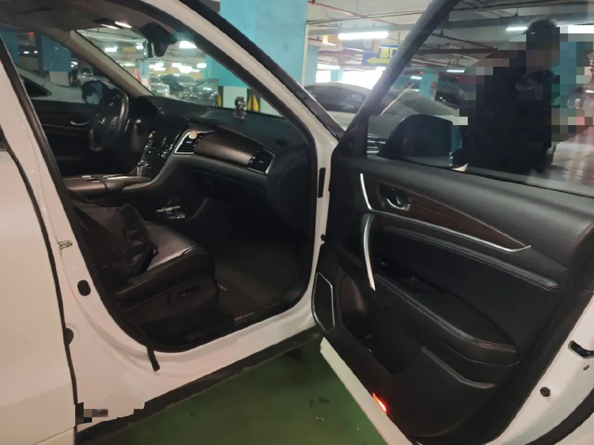 2017 Honda Avancier 1.5T 193HP L4 CVT,autocango,china used car exporter,china ev exporter,chinese used car exporter,chinese used ev exporter