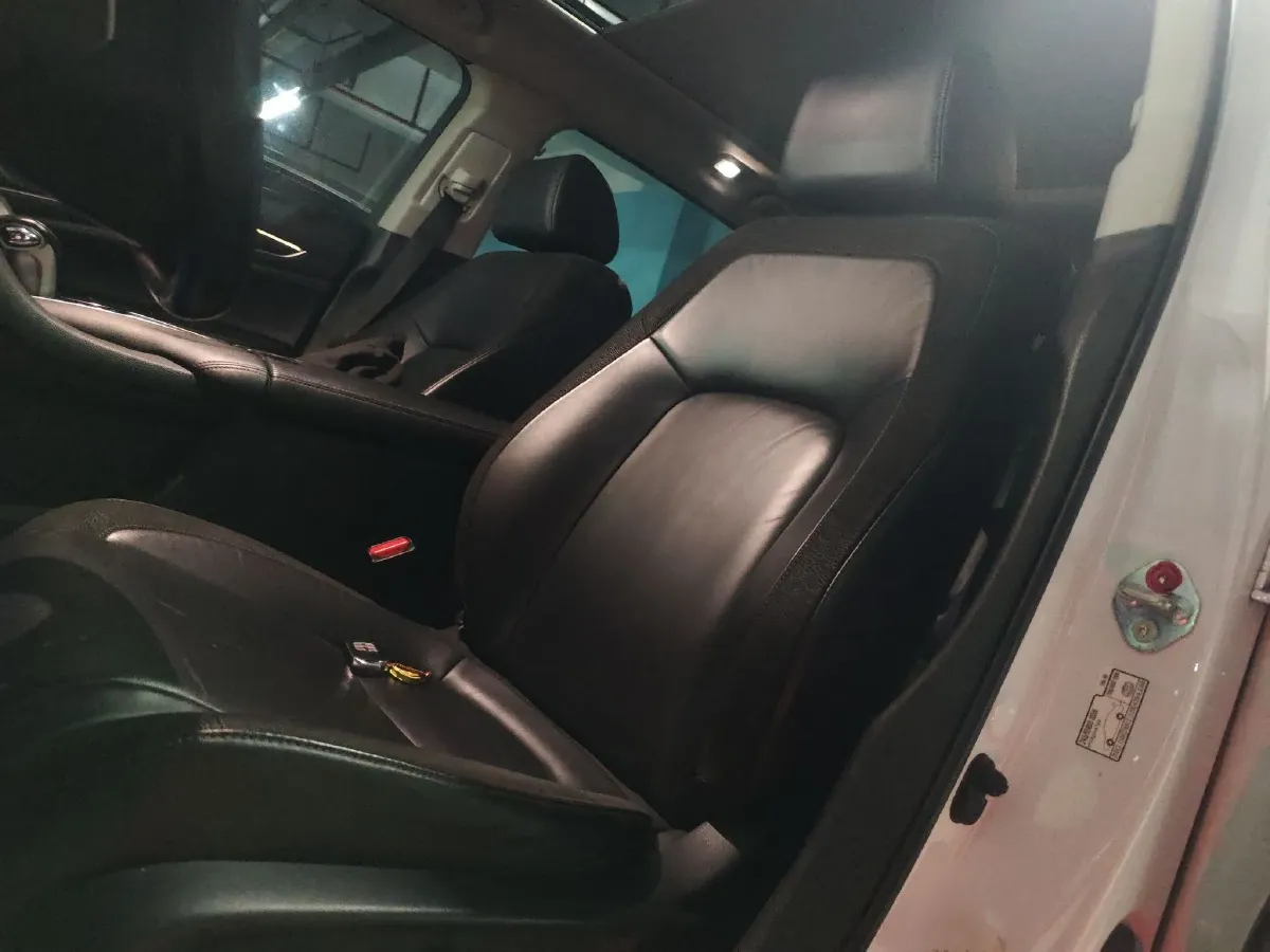 2017 Honda Avancier 1.5T 193HP L4 CVT,autocango,china used car exporter,china ev exporter,chinese used car exporter,chinese used ev exporter