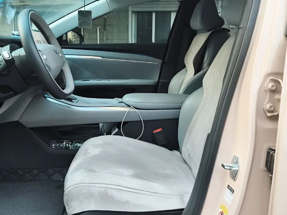 2024 Xpeng MONA M03 BEV 62.2KWH,autocango,china used car exporter,china ev exporter,chinese used car exporter,chinese used ev exporter