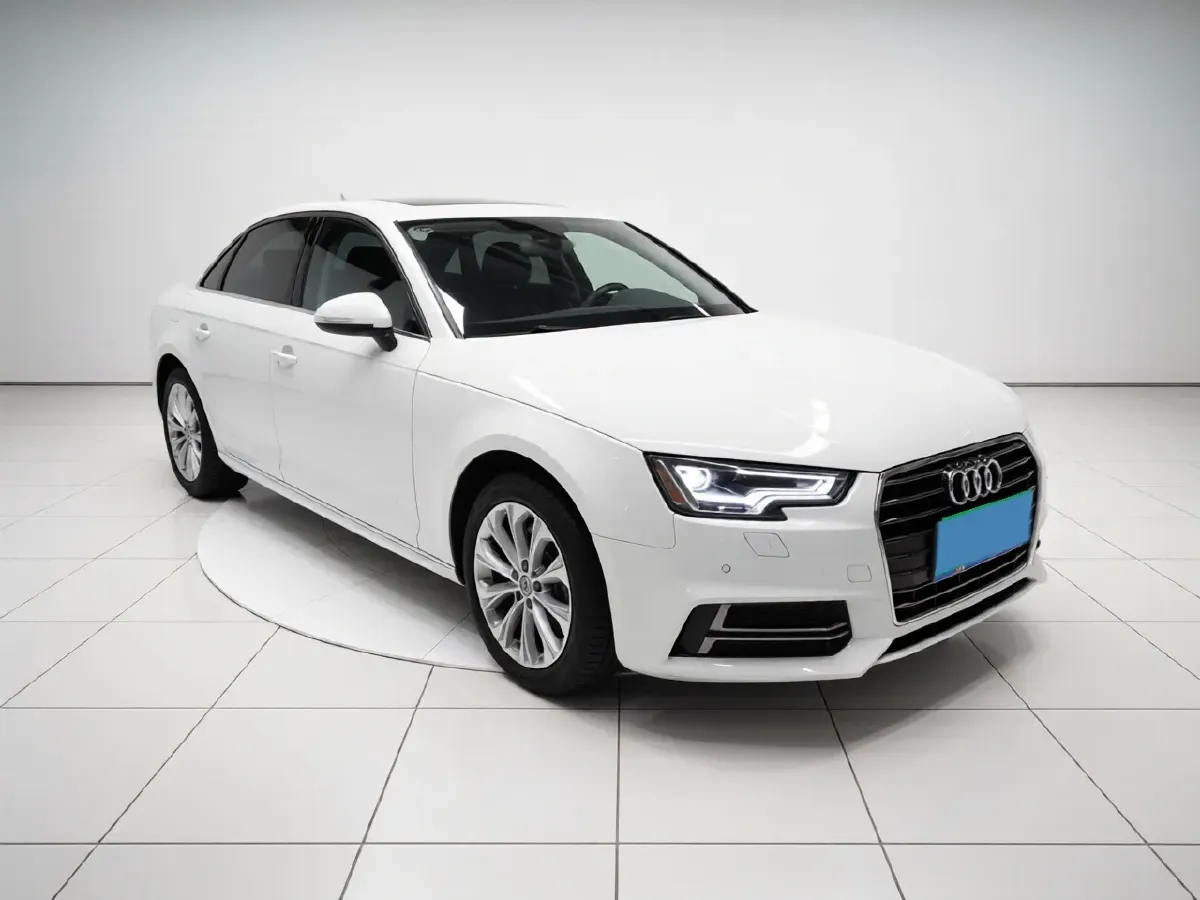 2019 Audi A4L 2.0T 190HP L4 7DCT,autocango,china used car exporter,china ev exporter,chinese used car exporter,chinese used ev exporter