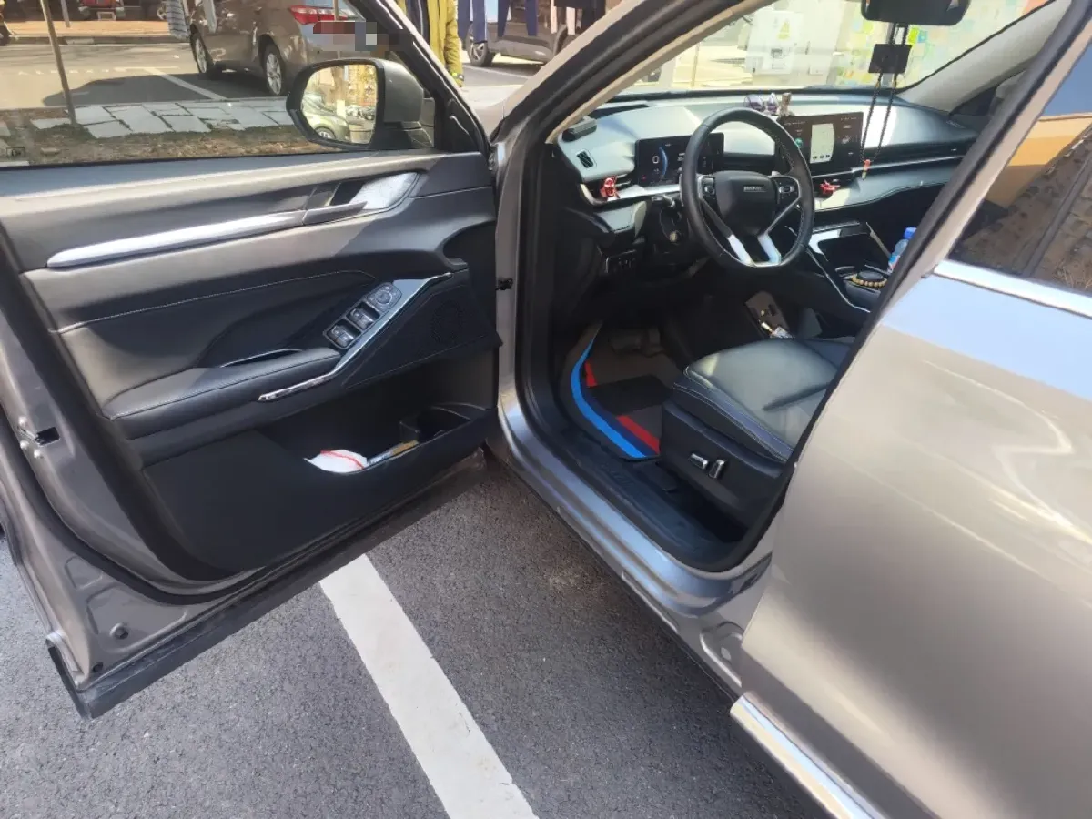 2021 Haval H6 2.0T 211HP L4 7DCT,autocango,china used car exporter,china ev exporter,chinese used car exporter,chinese used ev exporter