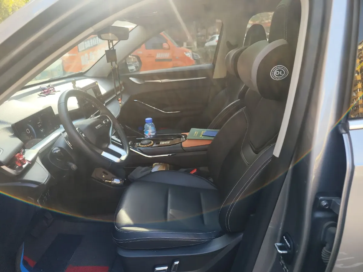 2021 Haval H6 2.0T 211HP L4 7DCT,autocango,china used car exporter,china ev exporter,chinese used car exporter,chinese used ev exporter