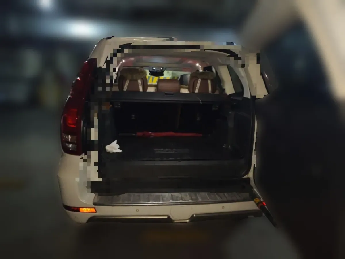 2017 Haval H9 2.0T 252HP L4 8AT,autocango,china used car exporter,china ev exporter,chinese used car exporter,chinese used ev exporter