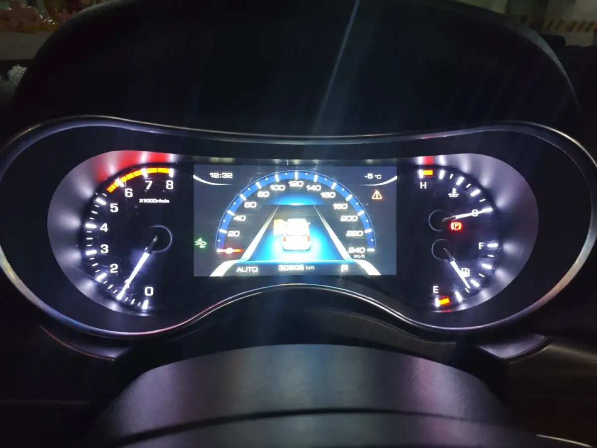 2017 Haval H9 2.0T 252HP L4 8AT,autocango,china used car exporter,china ev exporter,chinese used car exporter,chinese used ev exporter