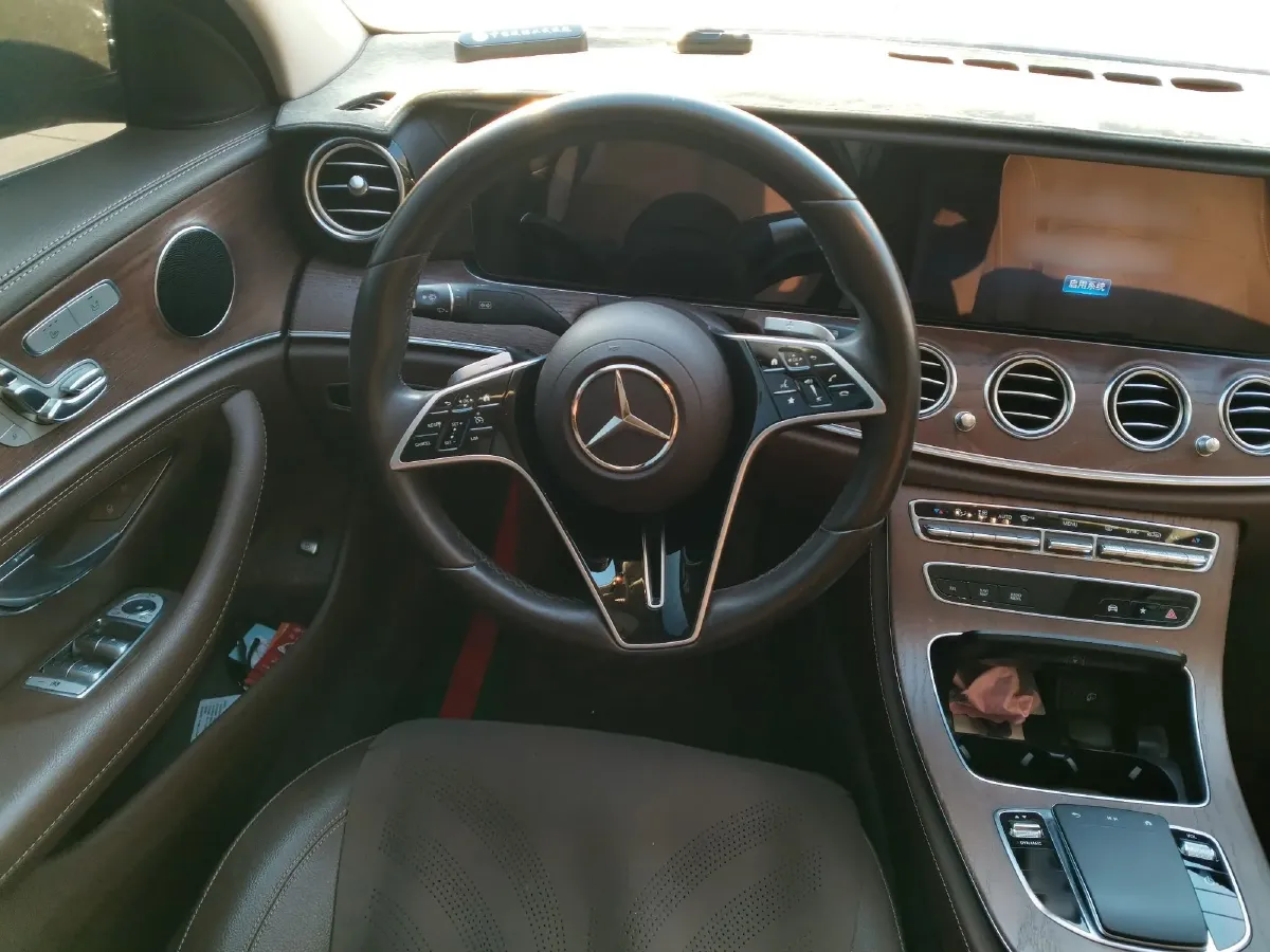 2023 Mercedes-Benz E Class 2.0T 258HP L4 9AT,autocango,china used car exporter,china ev exporter,chinese used car exporter,chinese used ev exporter