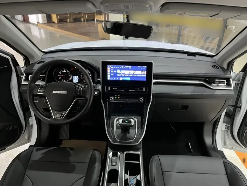 2023 Haval M6 1.5T 150HP L4 7DCT,autocango,china used car exporter,china ev exporter,chinese used car exporter,chinese used ev exporter