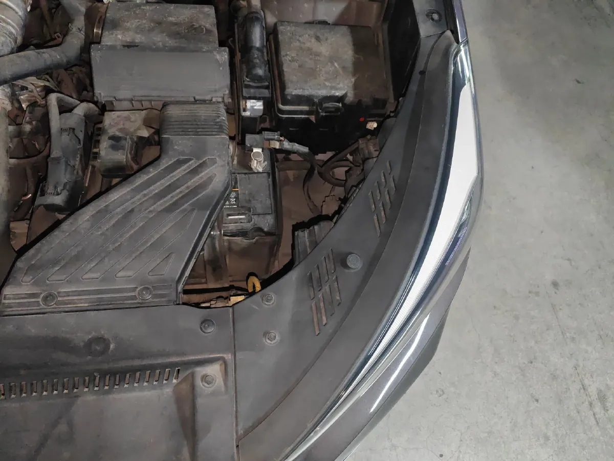 2015 Hyundai ix35 2.0L 160HP L4 6AT,autocango,china used car exporter,china ev exporter,chinese used car exporter,chinese used ev exporter