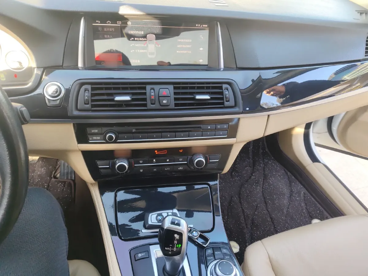 2012 BMW 5 Series 2.5L 177HP L6 8AT,autocango,china used car exporter,china ev exporter,chinese used car exporter,chinese used ev exporter