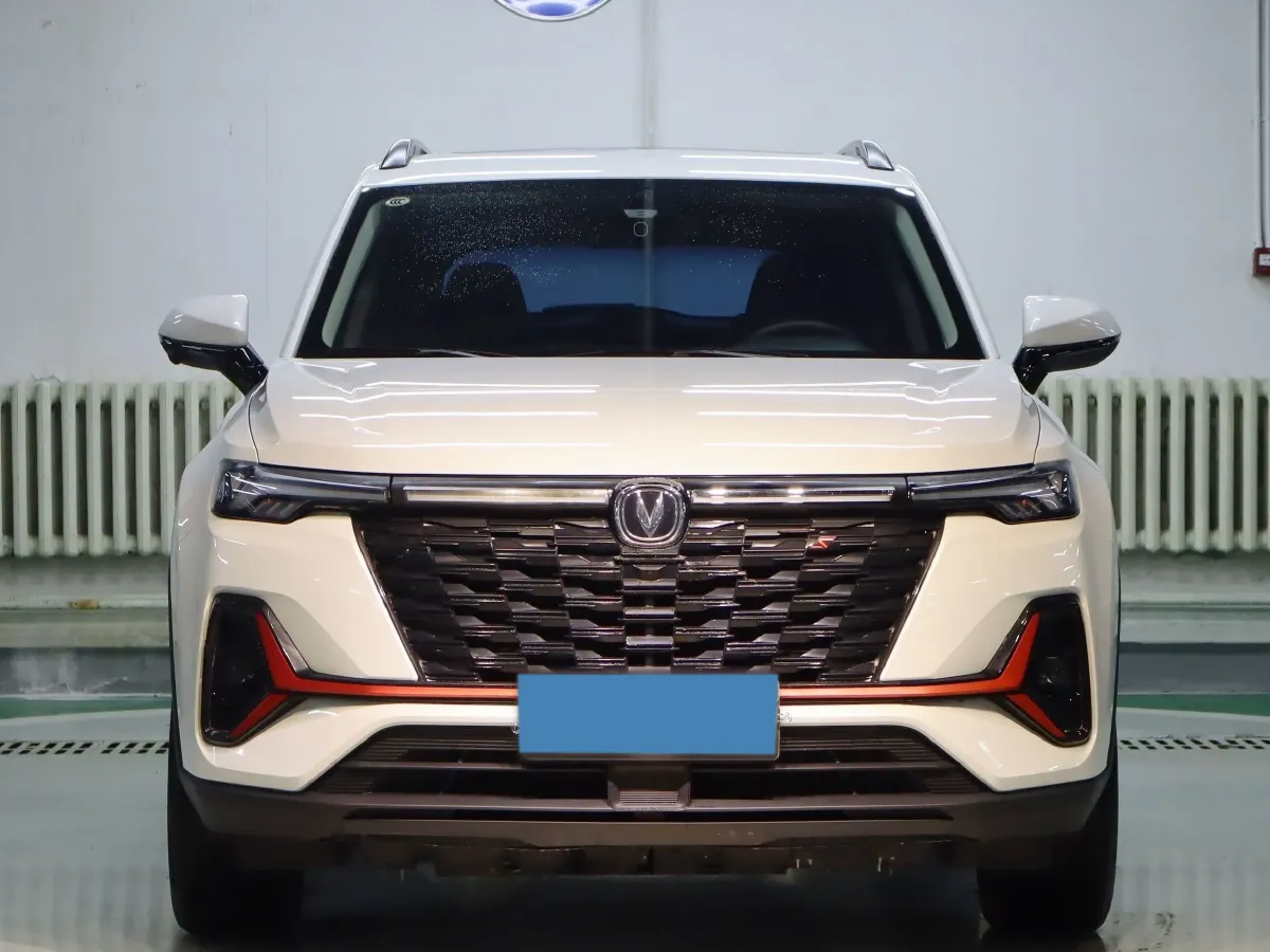 2023 ChangAn CS35 Plus 1.4T 160HP L4 7DCT,autocango,china used car exporter,china ev exporter,chinese used car exporter,chinese used ev exporter