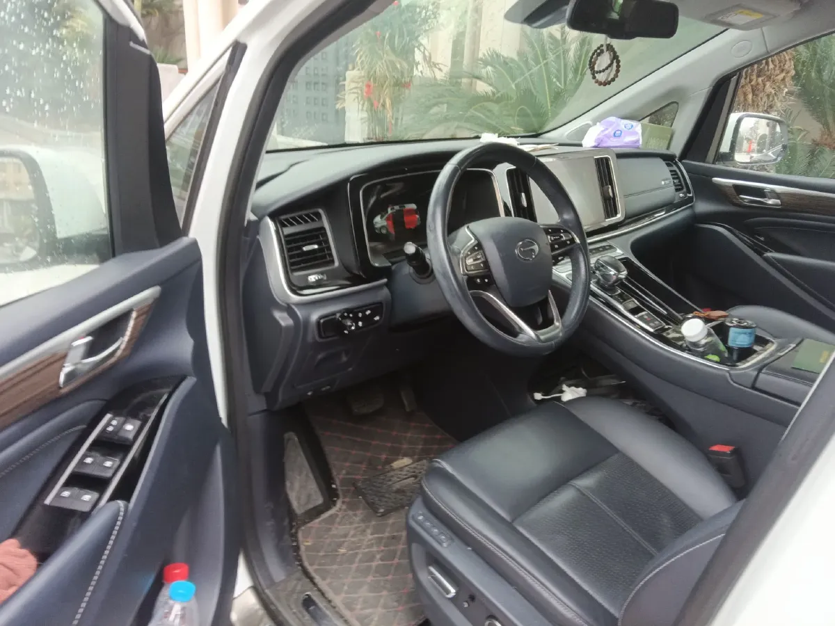 2021 GAC Trumpchi M8 2.0T 252HP L4 8AT,autocango,china used car exporter,china ev exporter,chinese used car exporter,chinese used ev exporter