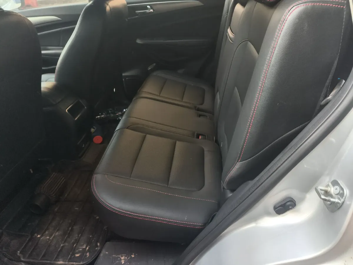 2014 ChangAn CS75 2.0L 158HP L4 6MT,autocango,china used car exporter,china ev exporter,chinese used car exporter,chinese used ev exporter