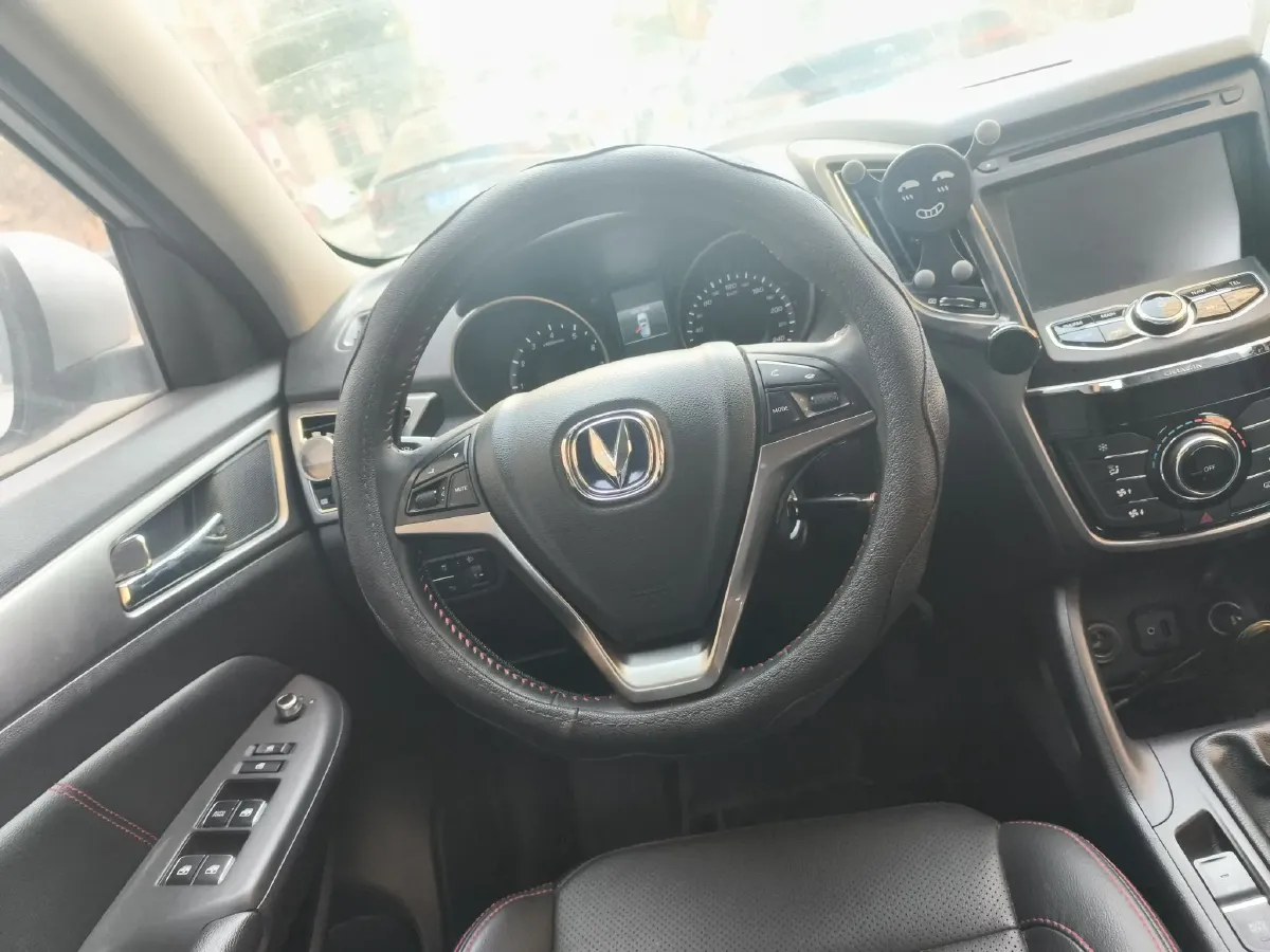 2014 ChangAn CS75 2.0L 158HP L4 6MT,autocango,china used car exporter,china ev exporter,chinese used car exporter,chinese used ev exporter