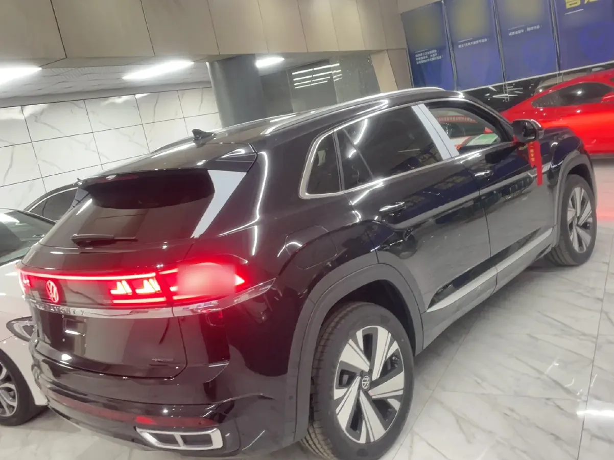 2025 Volkswagen Teramont 2.0T 220HP L4 7DCT,autocango,china used car exporter,china ev exporter,chinese used car exporter,chinese used ev exporter