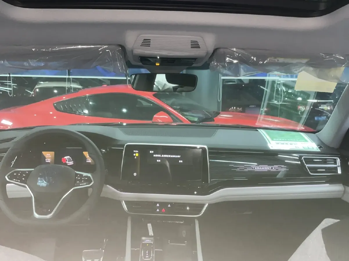 2025 Volkswagen Teramont 2.0T 220HP L4 7DCT,autocango,china used car exporter,china ev exporter,chinese used car exporter,chinese used ev exporter