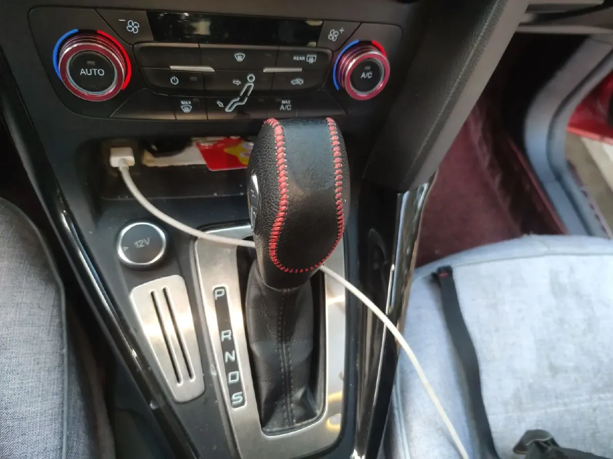 2017 Ford Focus 1.6L 125HP L4 6DCT,autocango,china used car exporter,china ev exporter,chinese used car exporter,chinese used ev exporter