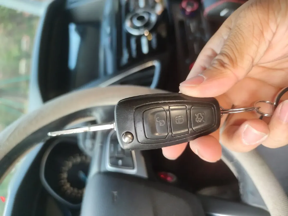 2017 Ford Focus 1.6L 125HP L4 6DCT,autocango,china used car exporter,china ev exporter,chinese used car exporter,chinese used ev exporter