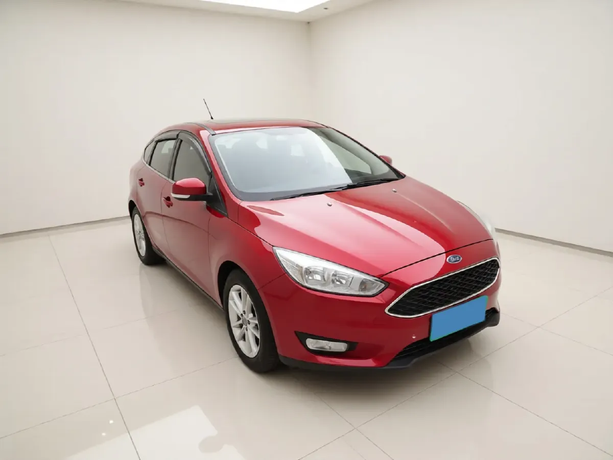 2017 Ford Focus 1.6L 125HP L4 6DCT,autocango,china used car exporter,china ev exporter,chinese used car exporter,chinese used ev exporter