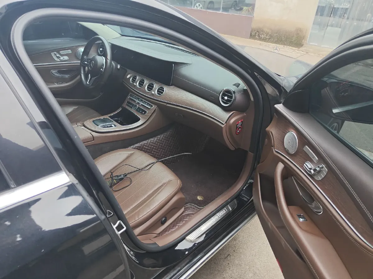 2019 Mercedes-Benz E Class 2.0T 258HP L4 9AT,autocango,china used car exporter,china ev exporter,chinese used car exporter,chinese used ev exporter