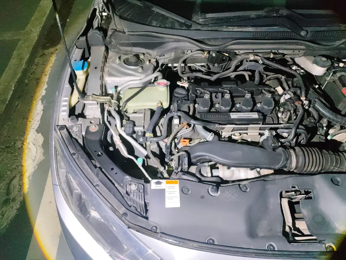 2016 Honda Civic 1.5T 177HP L4 CVT,autocango,china used car exporter,china ev exporter,chinese used car exporter,chinese used ev exporter