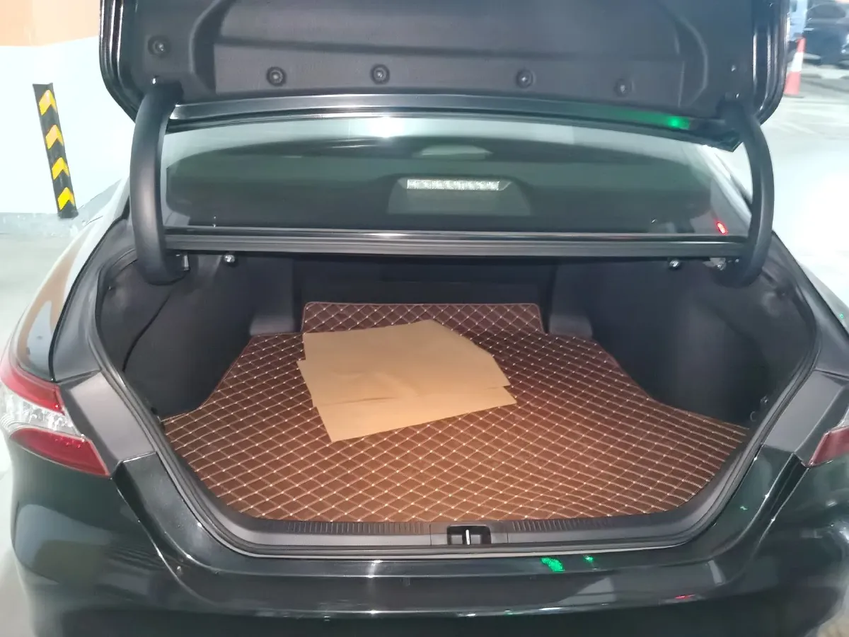 2021 Toyota Camry 2.5L 209HP L4 8AT,autocango,china used car exporter,china ev exporter,chinese used car exporter,chinese used ev exporter